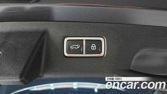 Kia Sorento 2022 — Фото 19/20