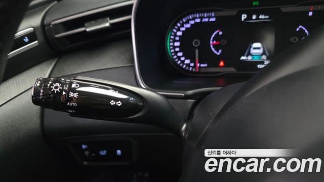 Hyundai Tucson Hybrid 2021 — ფოტო 24/32
