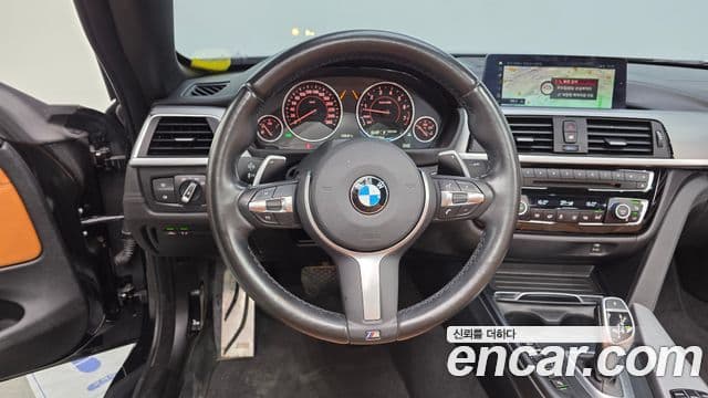 BMW 4 Series 2018 — ფოტო 13/20
