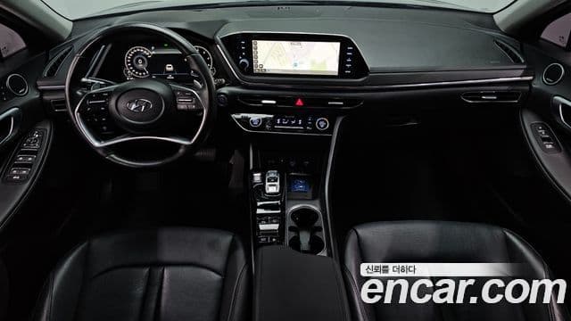 Hyundai Sonata 2022 — ფოტო 7/20