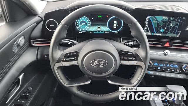 Hyundai Avante 2022 — ფოტო 13/20