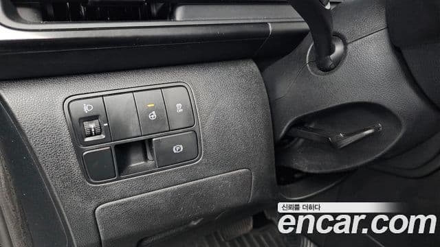 Hyundai Staria 2021 — Фото 14/20
