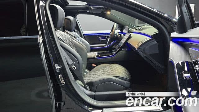 Mercedes-Benz S-Class 2022 — Photo 25/31