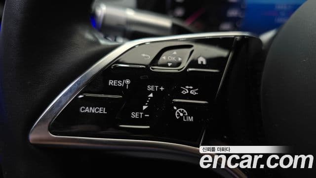 Mercedes-Benz S-Class 2022 — Photo 3/31