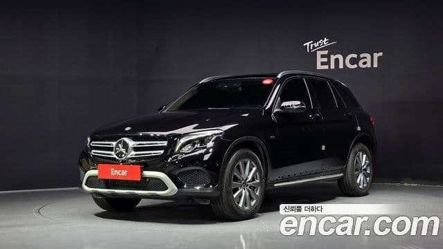 Mercedes-Benz GLC-Class 2018 — Şəkil 1/20