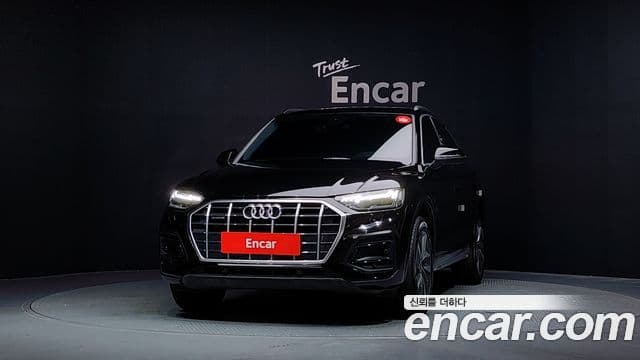 Audi Q5 2021 — ფოტო 3/20