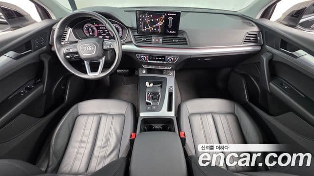 Audi Q5 2021 — ფოტო 10/20