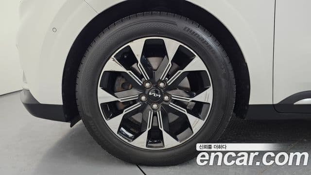 Kia Carnival 2023 — Şəkil 5/20
