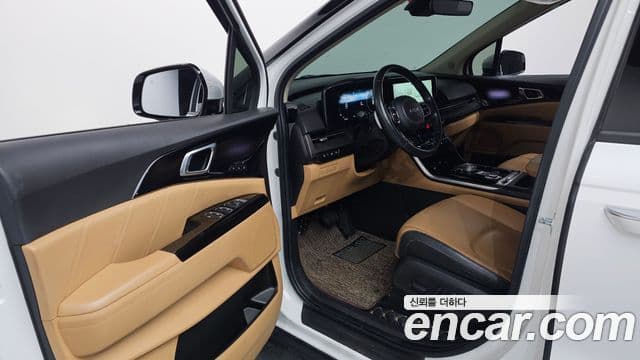 Kia Carnival 2023 — Şəkil 10/20