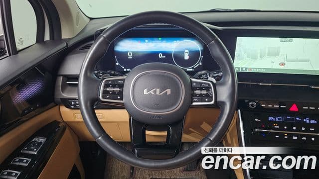 Kia Carnival 2023 — Şəkil 13/20