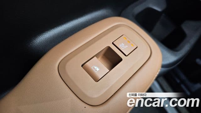 Hyundai Santa Fe 2025 — фото 20 из 20