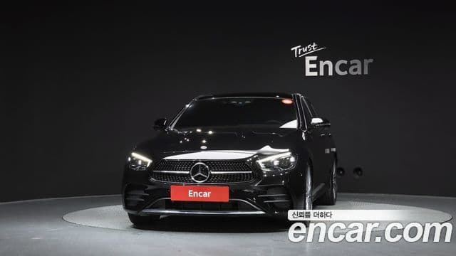 Mercedes-Benz E-Class 2022 — ფოტო 3/20