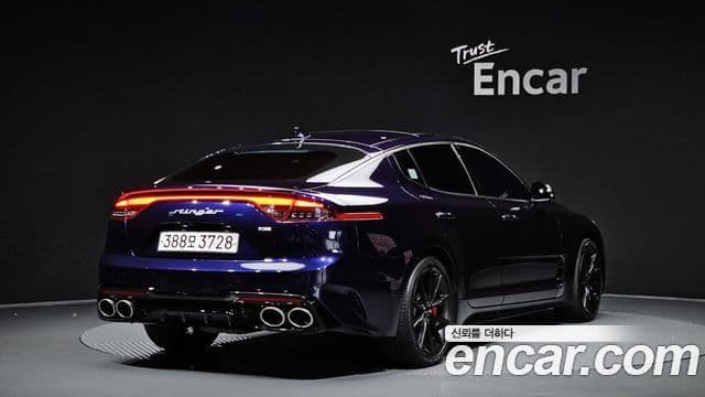 Kia Stinger 2022 — Şəkil 2/20