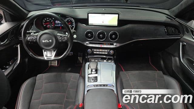 Kia Stinger 2022 — Şəkil 7/20