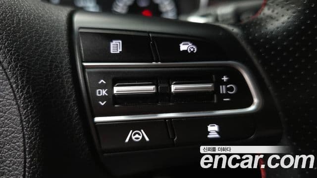 Kia Stinger Meister 2022 — Photo 10/36