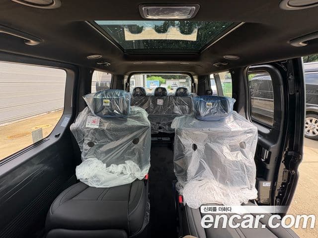 Hyundai Staria 2026 — Şəkil 7/20