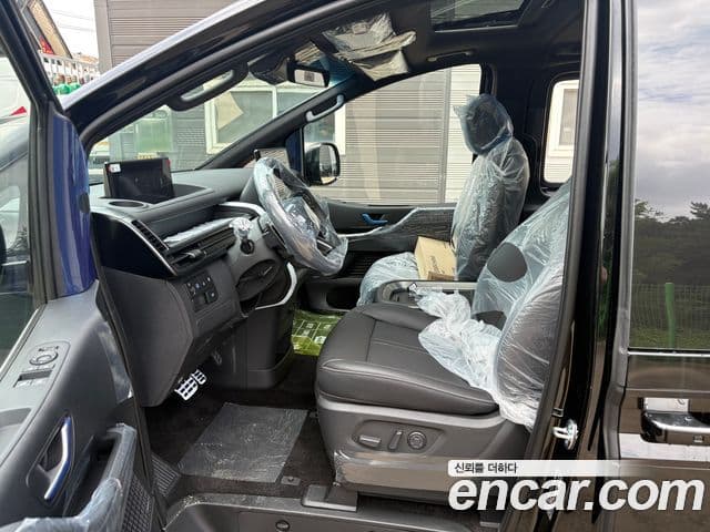 Hyundai Staria 2026 — Şəkil 17/20