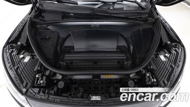 Mercedes-Benz EQE SUV 2025 — ფოტო 10/20