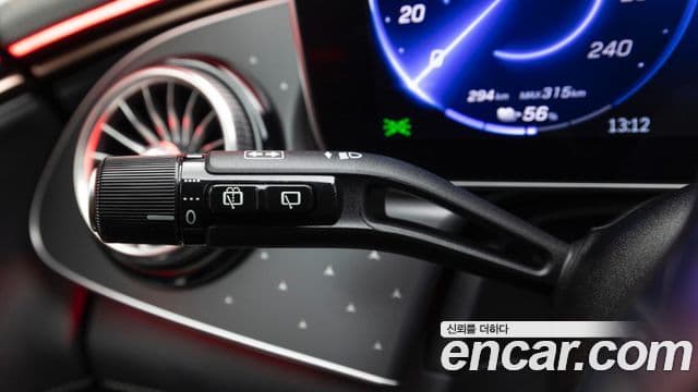 Mercedes-Benz EQE SUV 2025 — ფოტო 9/20