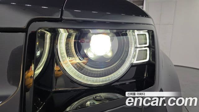 Land Rover Defender 2025 — Şəkil 17/20