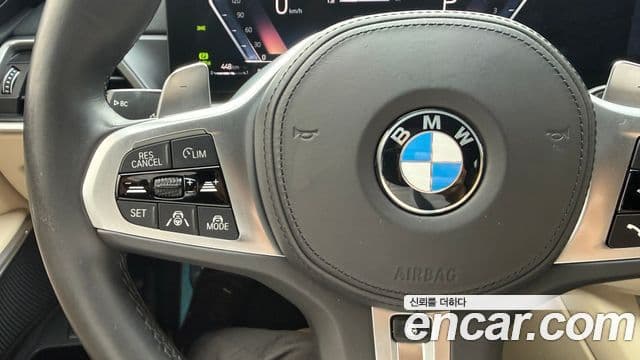 BMW 3 Series 2022 — ფოტო 13/20