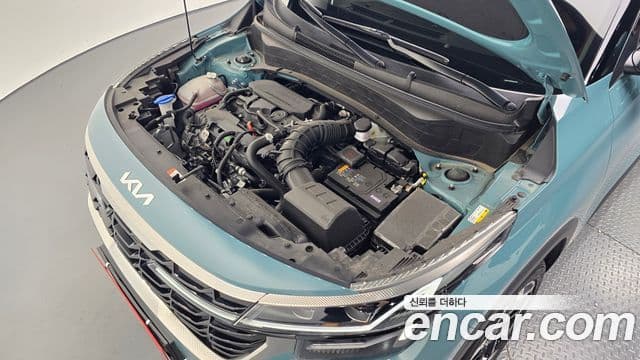 Kia Seltos 2025 — Şəkil 6/20