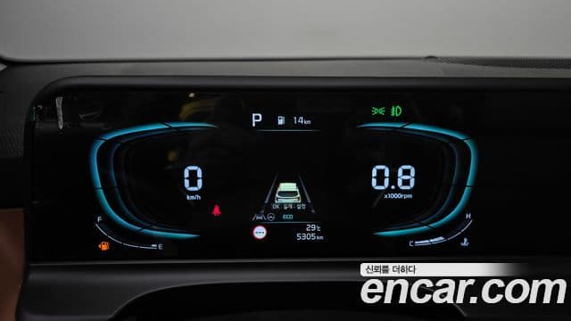 Kia Seltos 2025 — Şəkil 8/20
