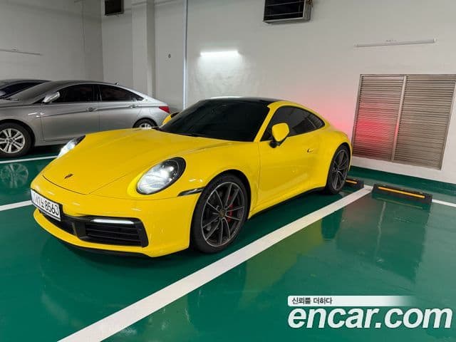 Porsche 911 2021 — Şəkil 1/19