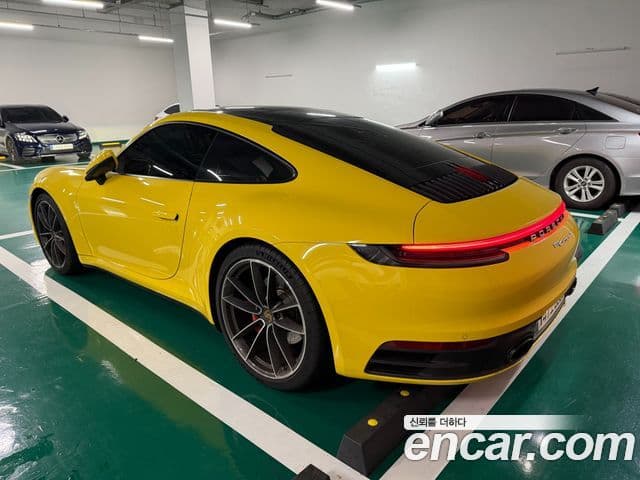 Porsche 911 2021 — Şəkil 4/19
