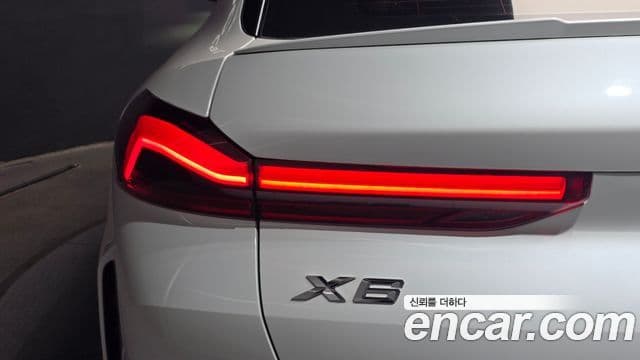 BMW X6 2024 — Photo 6/36
