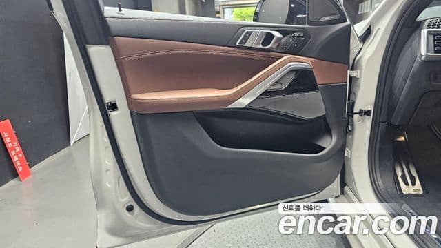 BMW X6 2024 — Photo 17/36