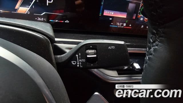 BMW X6 2024 — Photo 29/36