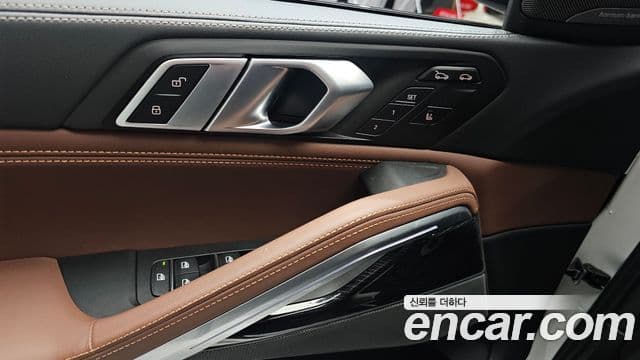 BMW X6 2024 — Photo 14/36