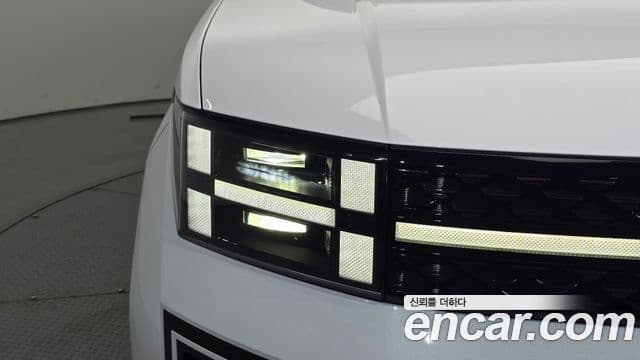 Hyundai Santa Fe 2024 — Photo 33/36