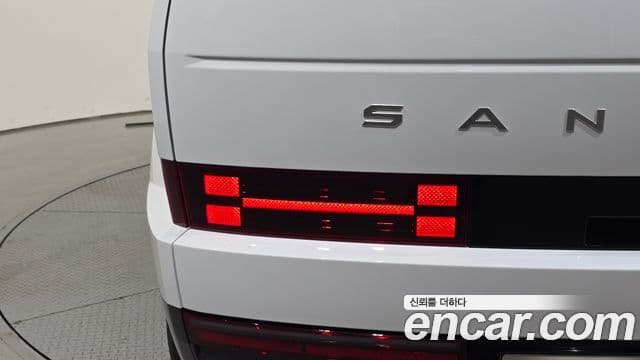 Hyundai Santa Fe 2024 — Photo 28/36
