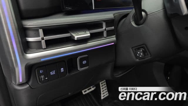 Hyundai Santa Fe 2024 — Photo 12/36