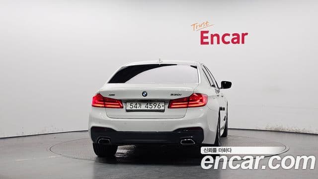BMW 5 Series 2018 — Şəkil 4/20