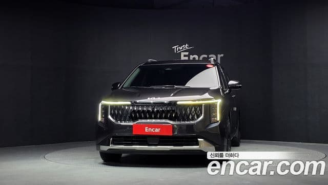 Kia Carnival 2023 — Фото 3/20