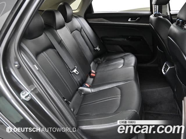 Kia K5 2020 — Şəkil 12/20