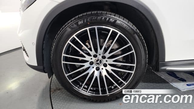 Mercedes-Benz GLC-Class 2023 — ფოტო 5/20