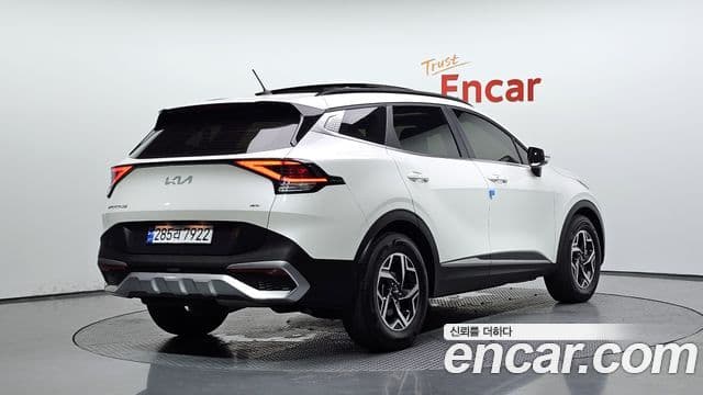 Kia Sportage 2024 — Photo 12/20