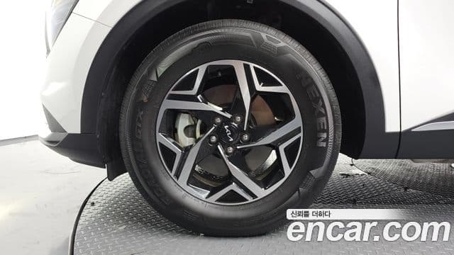 Kia Sportage 2024 — Photo 3/20