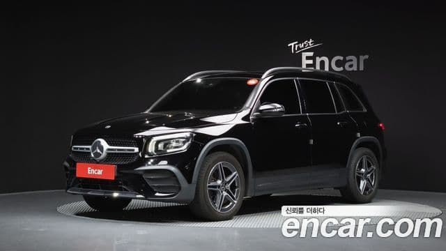 Mercedes-Benz GLB-Class 2021 — ფოტო 1/20