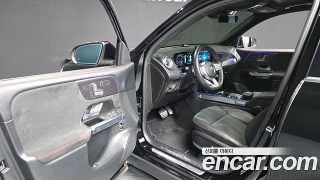 Mercedes-Benz GLB-Class 2021 — ფოტო 10/20