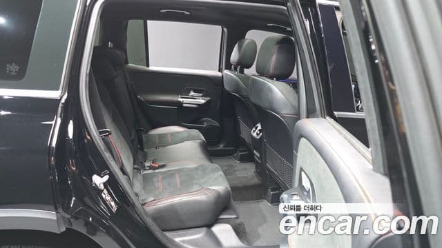 Mercedes-Benz GLB-Class 2021 — ფოტო 12/20