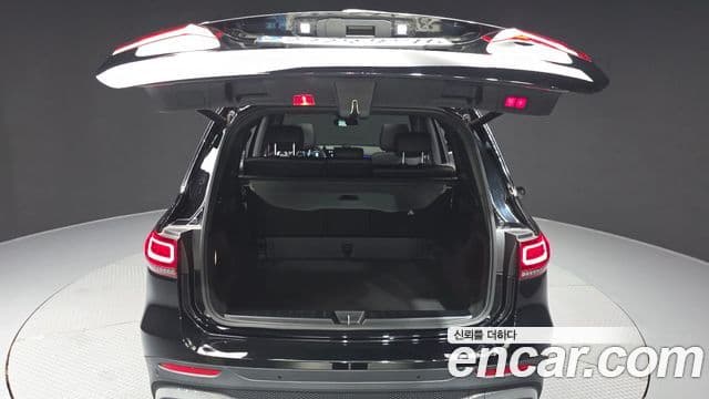 Mercedes-Benz GLB-Class 2021 — ფოტო 20/20
