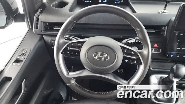Hyundai Staria 2022 — Şəkil 13/20