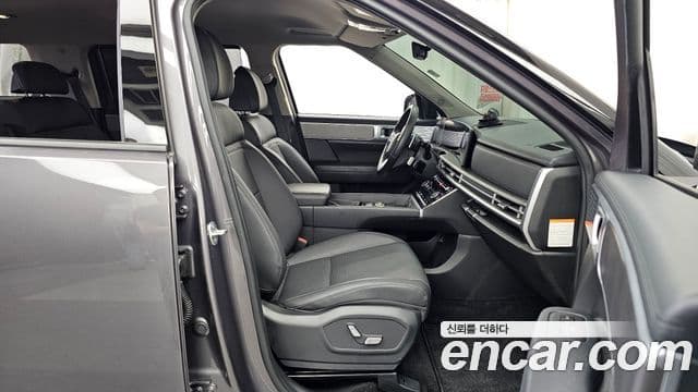 Hyundai Santa Fe 2024 — ფოტო 11/20