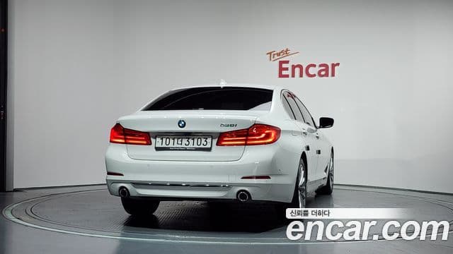 BMW 5 Series 2020 — Şəkil 4/20