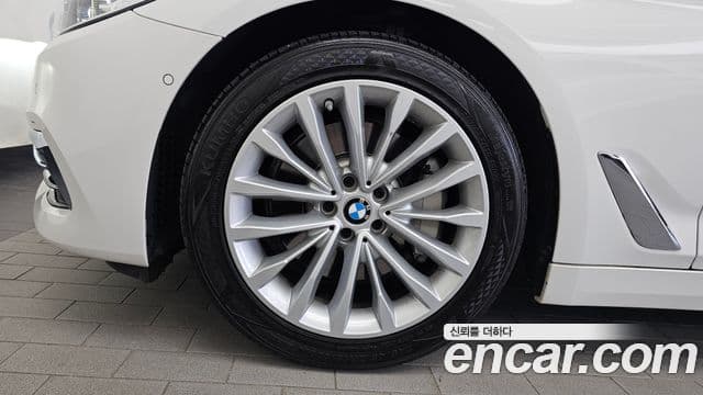 BMW 5 Series 2020 — Şəkil 5/20